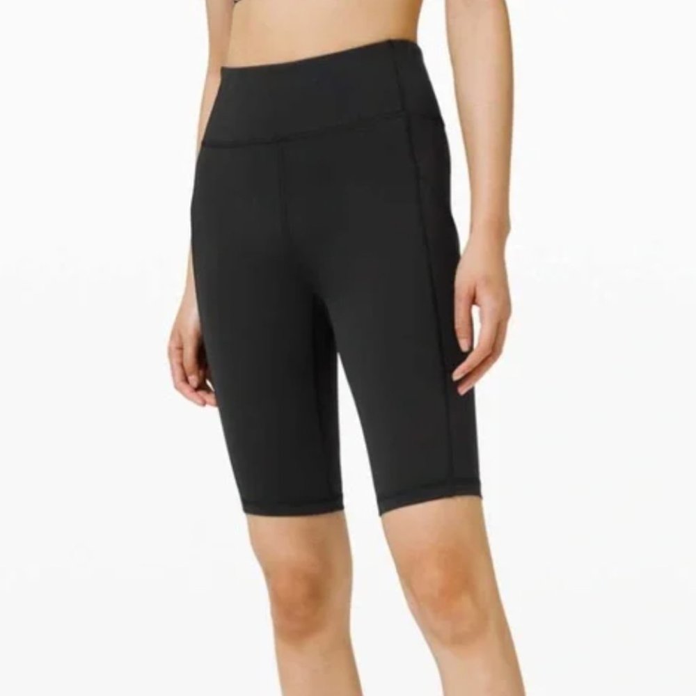 Lululemon Invigorate High-Rise Short 10"